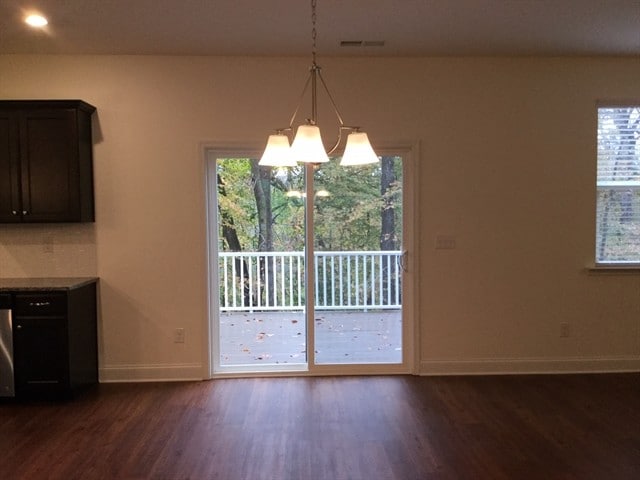 Building Photo - 3039 Greenmont Cir