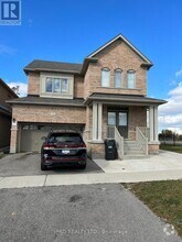 Building Photo - 60 BANDERA Dr