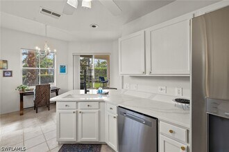 Building Photo - 9050 Las Maderas Dr