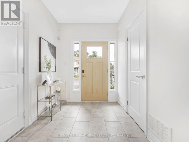 Photo du bâtiment - 3863 Ryan Ave