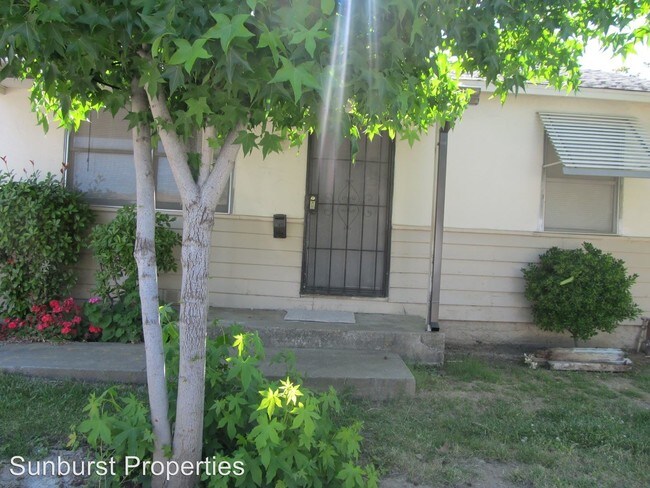 Foto del edificio - 3861-3871 Jeffrey Ave