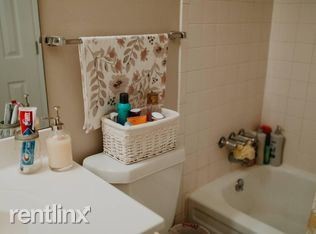 Foto del edificio - 1 br, 1 bath Apartment - 700 sqft
