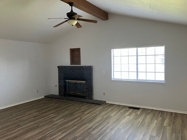 Building Photo - 12011 Acosta Court - Waterford