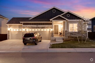 Building Photo - 1882 La Salle Dr