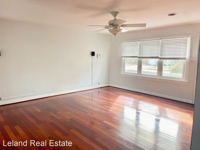 Building Photo - 4 br, 3 bath House - 1724 Sparrow Road