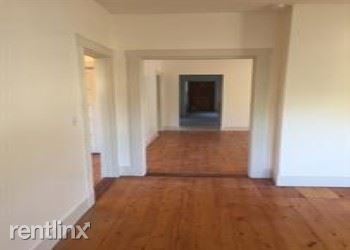 Foto del edificio - 43 Rustic St