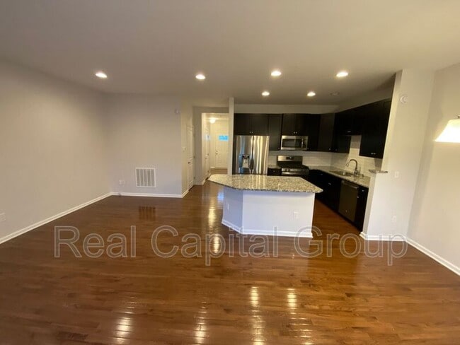Building Photo - 4271 Arthur Ct