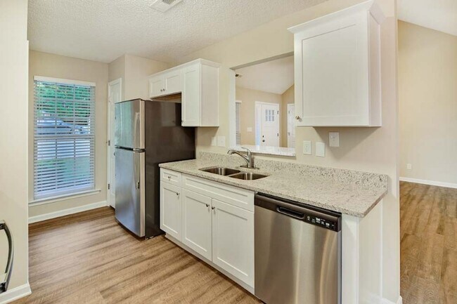 Foto del edificio - 5022 Canyon Blanco Dr