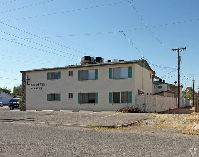 Building Photo - Colonial Villas Apartments