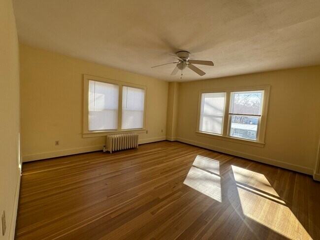 Sala de estar - 2921 High St
