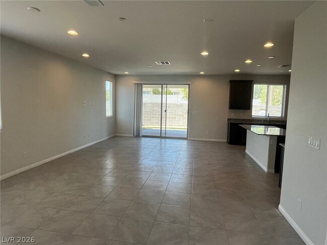 Building Photo - 9342 Copernicus Ave
