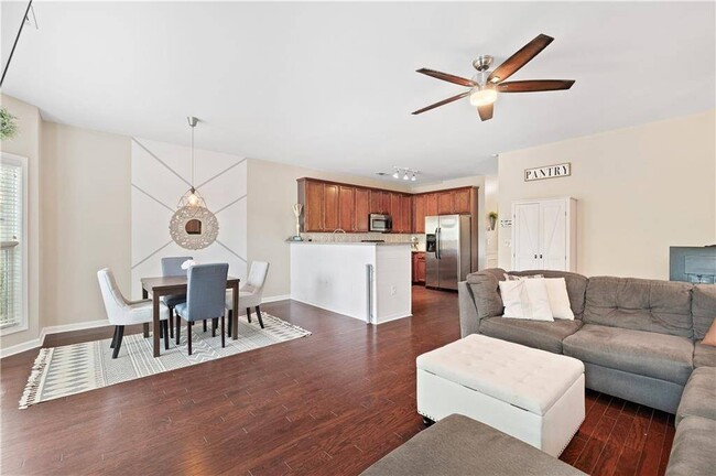Building Photo - 3065 Windcrest Ct