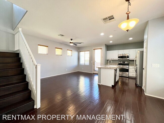 Foto del edificio - 3 br, 2.5 bath House - 3644 WATER SONG DR