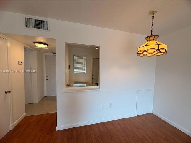 Foto del edificio - 20200 NE 27th Ct