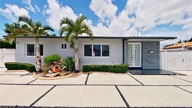 Building Photo - 3030 SW 96th Ave