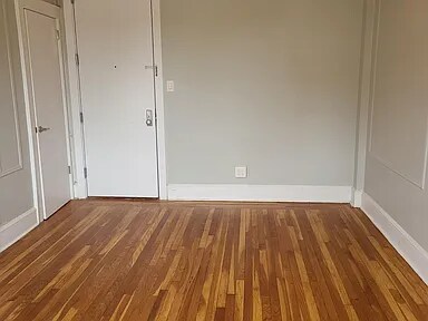 Foto del edificio - 1144 E Grand St