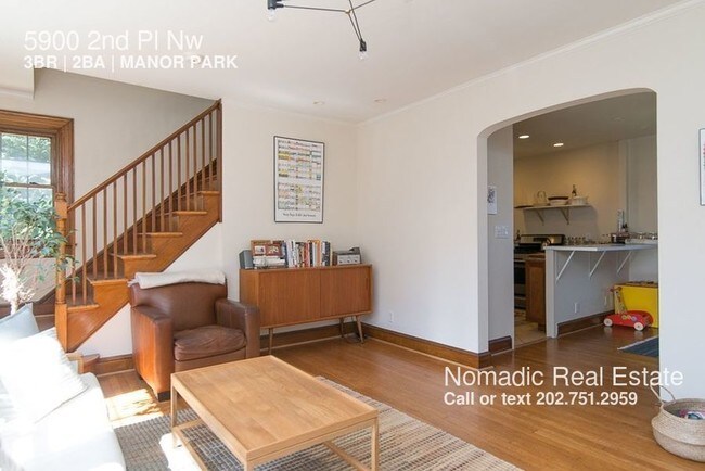 Foto del edificio - 5900 2nd Pl NW