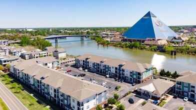 Building Photo - Grand Island Apartments