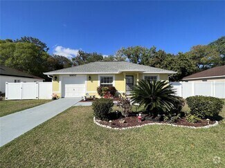 Building Photo - 6807 Kingston Dr