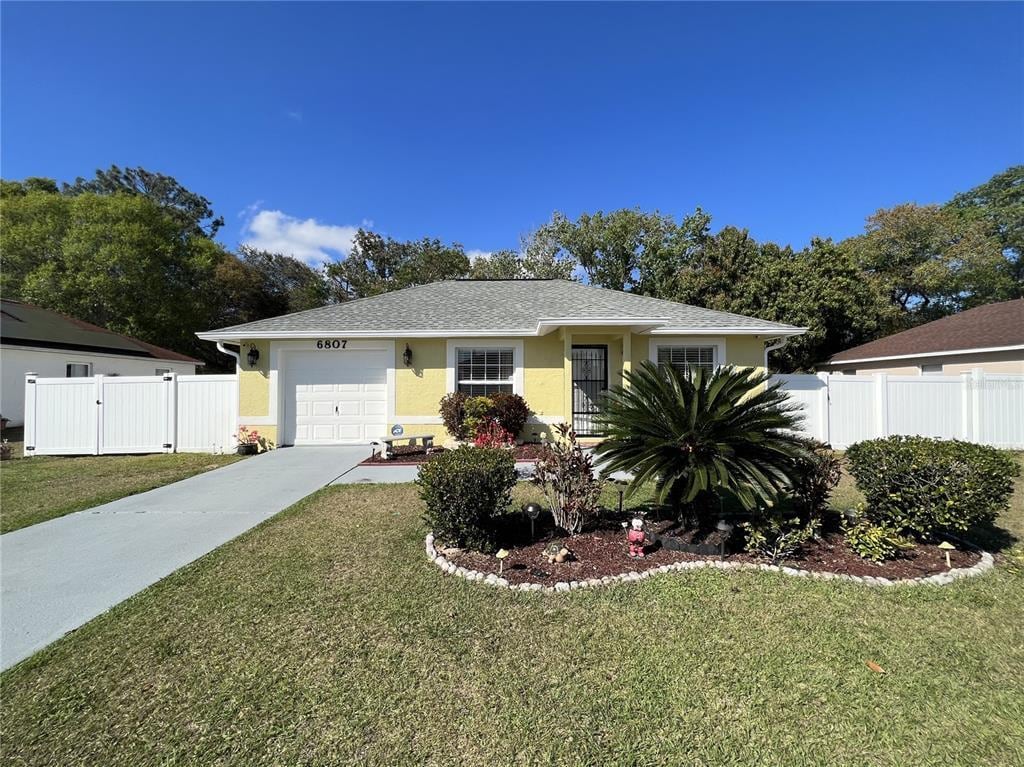 Primary Photo - 6807 Kingston Dr