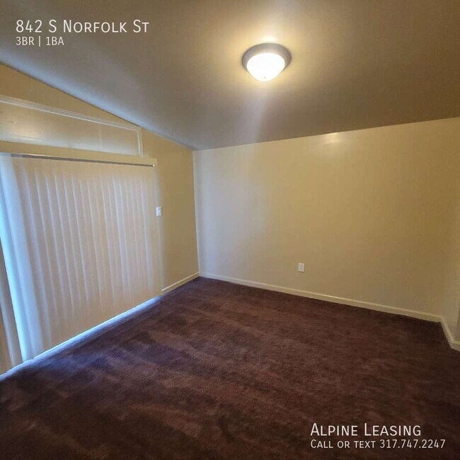 Foto del edificio - 842 S Norfolk St