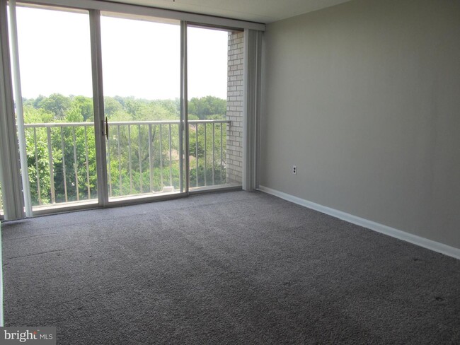Foto del edificio - 401 Cooper Landing Rd