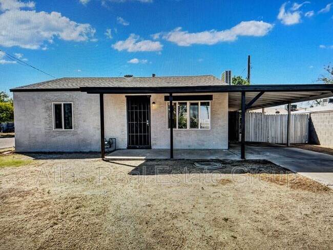 Foto del edificio - 1741 W Desert Cove Ave