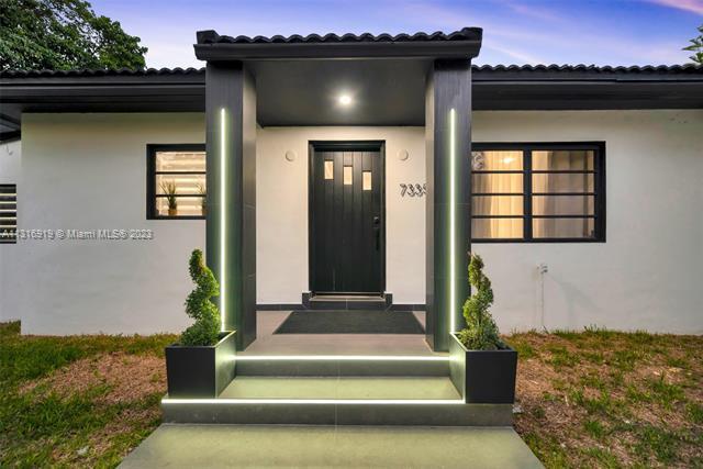 Building Photo - 7335 SW 104th St