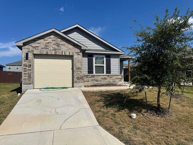 Ready for Move In - Modern 1 Story 3/2 - E... - Ready for Move In - Modern 1 Story 3/2 - E... House