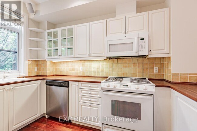 Photo du bâtiment - 37 Shaftesbury Ave