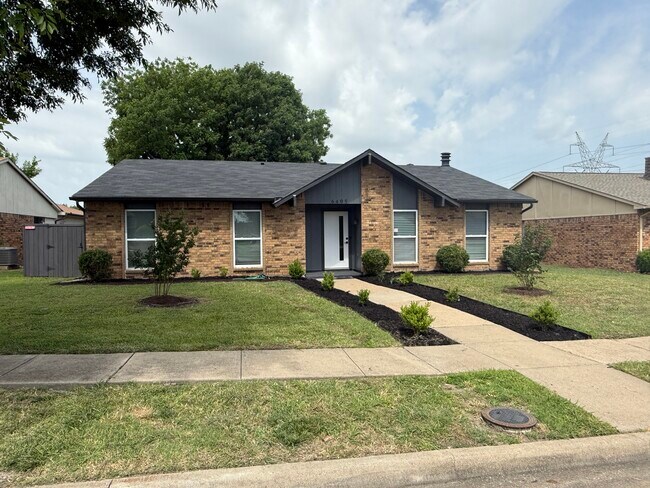 Foto del edificio - 6405 Tyler Ct