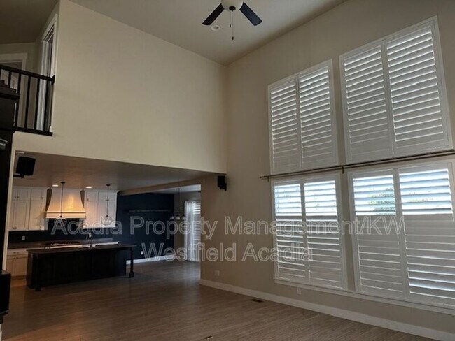 Building Photo - 1457 S Canyon View Dr