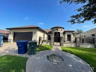Building Photo - 3122 Rosco Dr