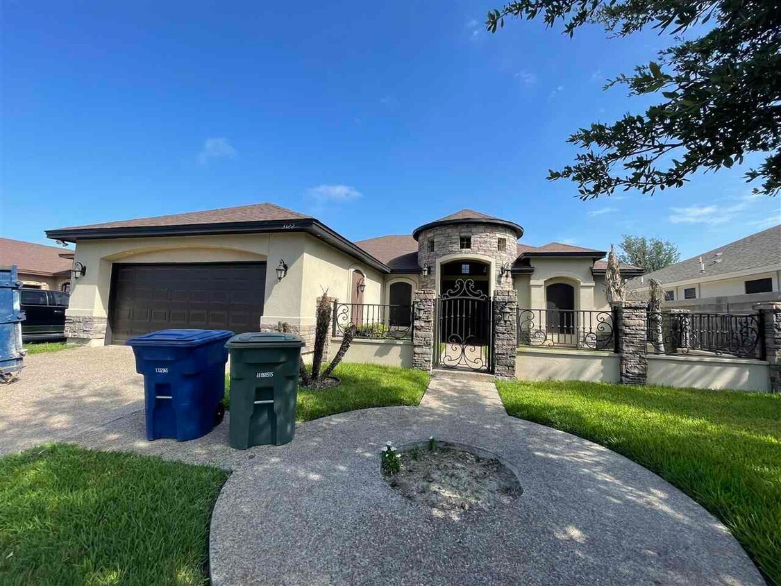 Primary Photo - 3122 Rosco Dr