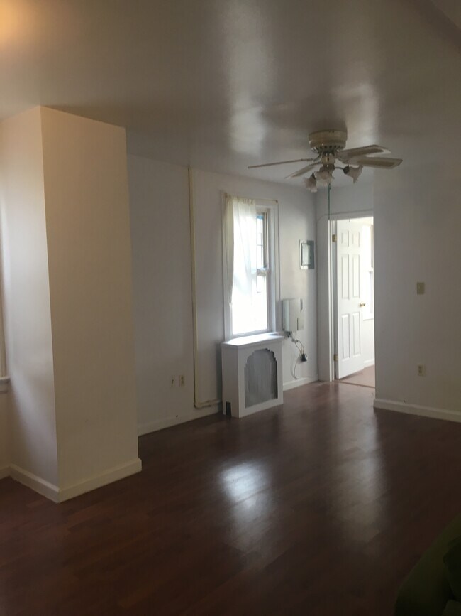 Living space - 4161 249th St