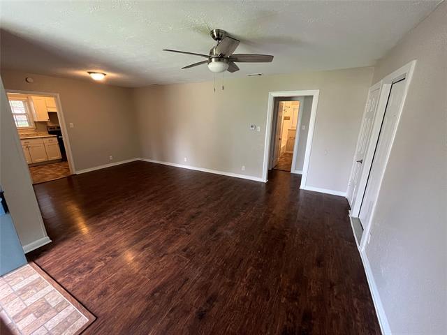 Building Photo - 4942 Garland Ave