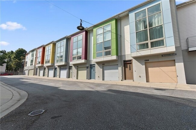 Building Photo - 1302 Noguchi Mews NW