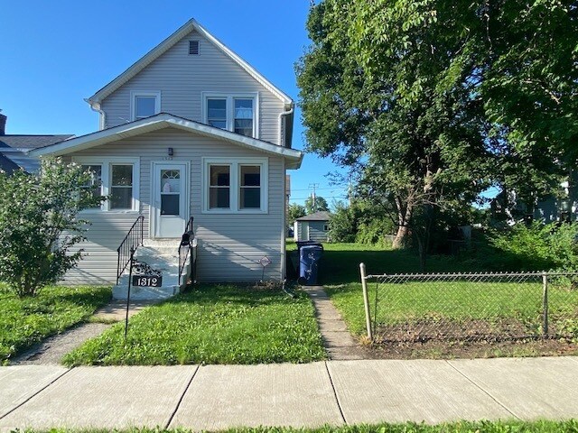 Building Photo - 1312 16th St