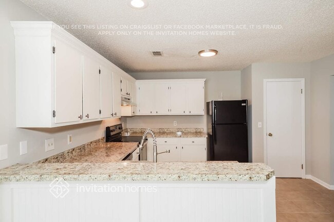 Building Photo - 4581 Cabbage Pond Dr