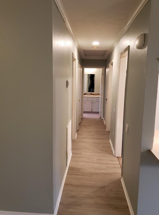 Foto del edificio - 10909 Glenwolde Dr