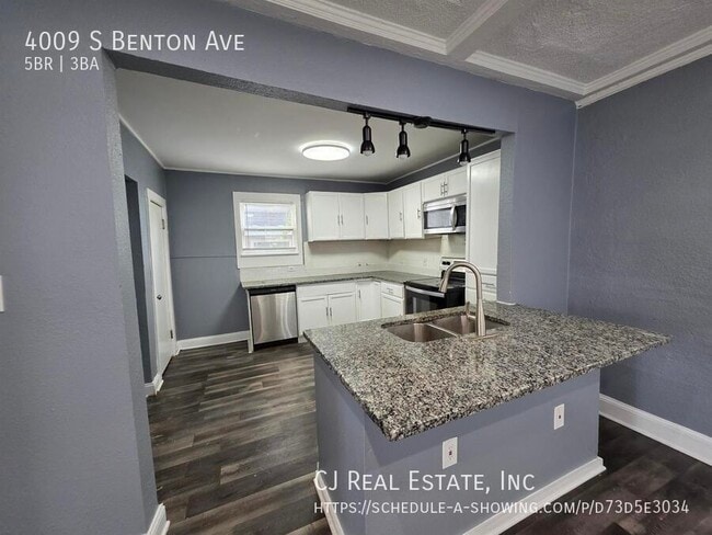 Building Photo - 4009 S Benton Ave