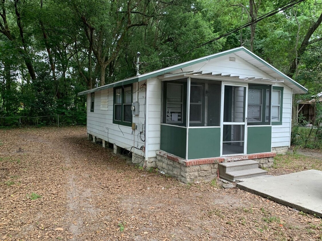 Primary Photo - Remodeled 2 bedroom 1 bath in Ocala