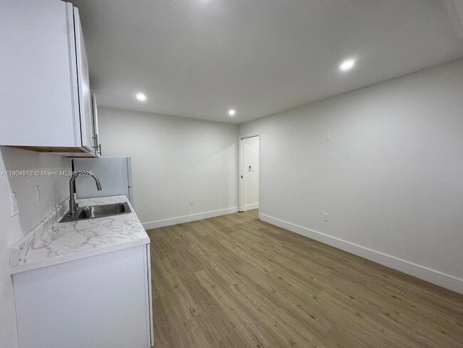 Photo - 12201 SW 64th St Apartment