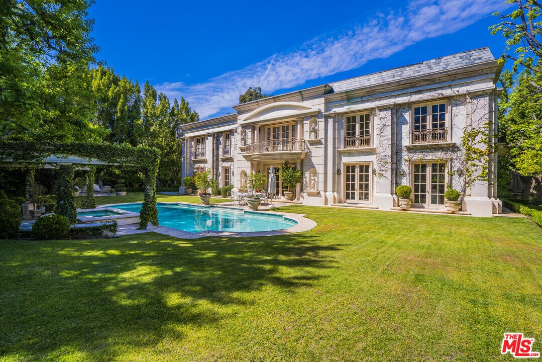 9742 Wendover Dr, Beverly Hills, CA 90210 House Rental in Beverly