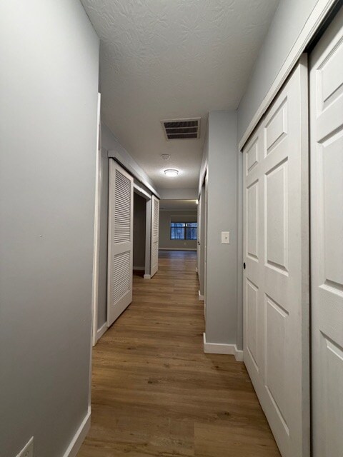 Foto del edificio - 5 W Lincoln St