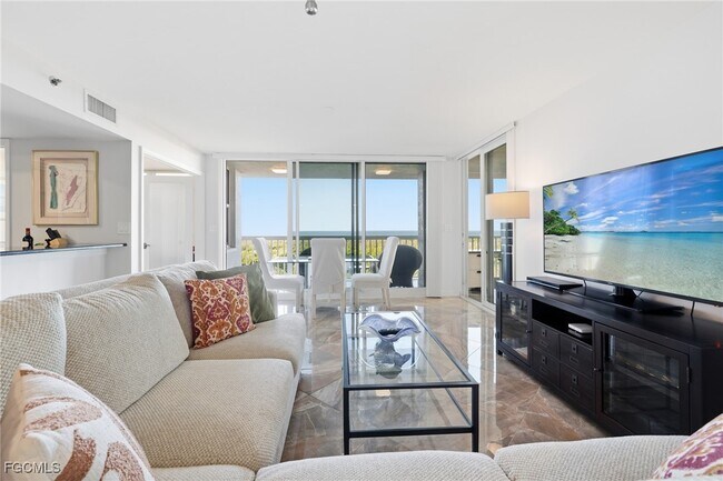Foto del edificio - 6585 Nicholas Blvd