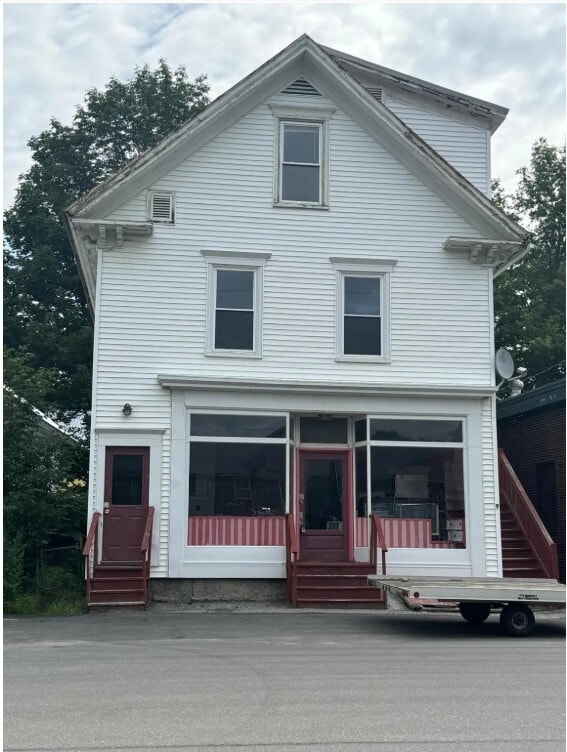 Building Photo - 9 Commercial St