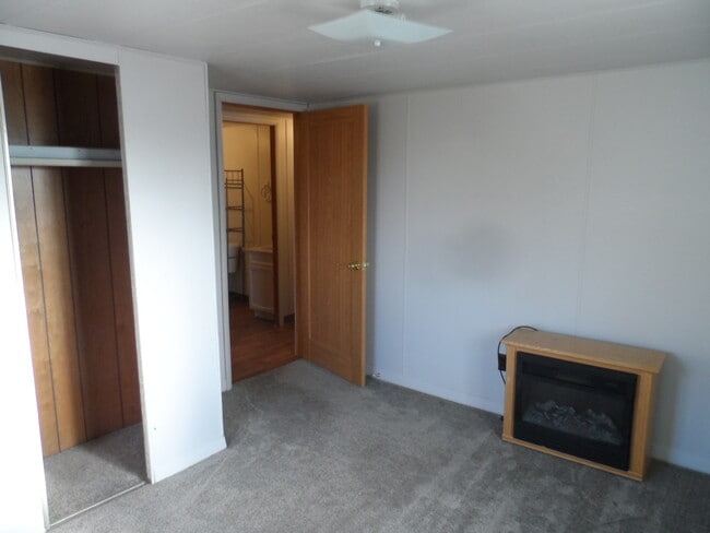 bedroom 1 - 2620 Cooper Rd