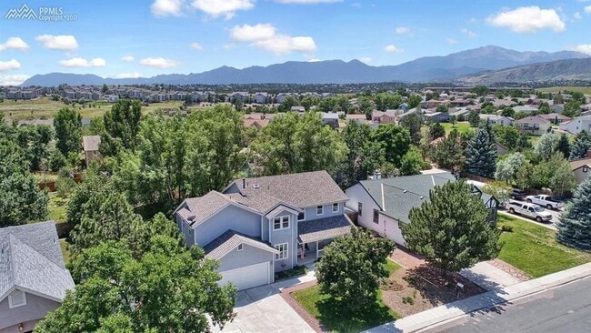 Building Photo - 235 Tamarron Dr