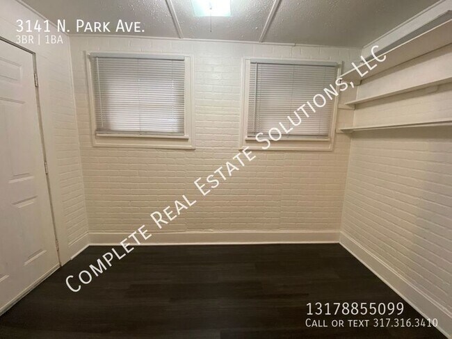 Foto del edificio - 3141 N Park Ave